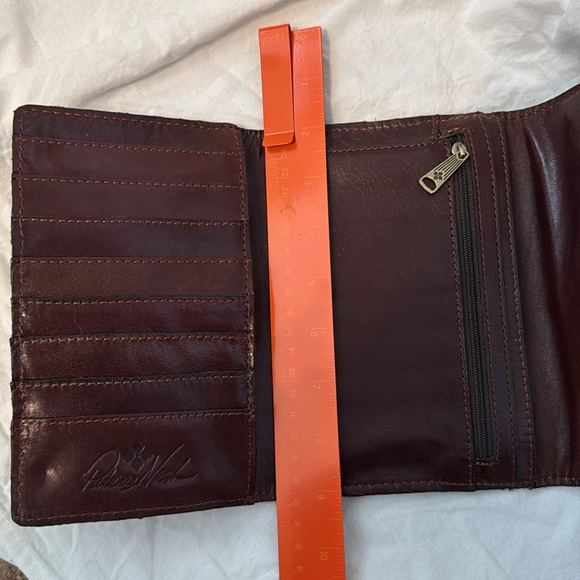 Patricia Nash Wallet - Picture 4 of 7